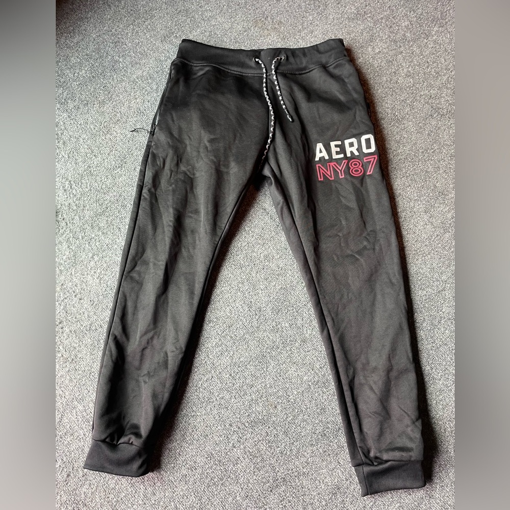 Aero NY87 Sweat pants with drawstring elastic waist size Large